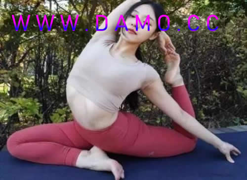 �٤